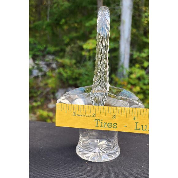 Vintage Pressed Glass Bride Basket, 9", Duncan and Miller - Picture 8 of 8